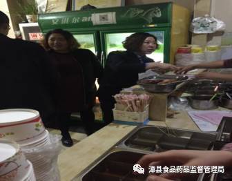漳縣食藥監局護航“雙節”食品安全 食藥監人在行動（二）食品小作坊嚴規范 源頭防護不斷檔